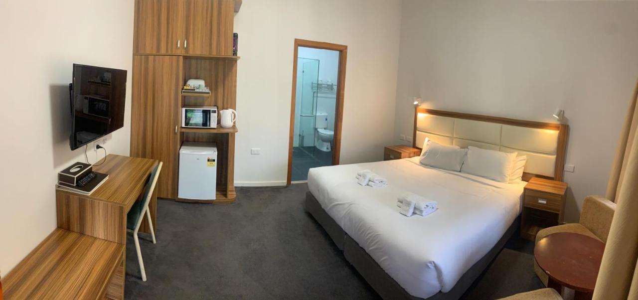 Miner'S Retreat Motel Балларат Экстерьер фото